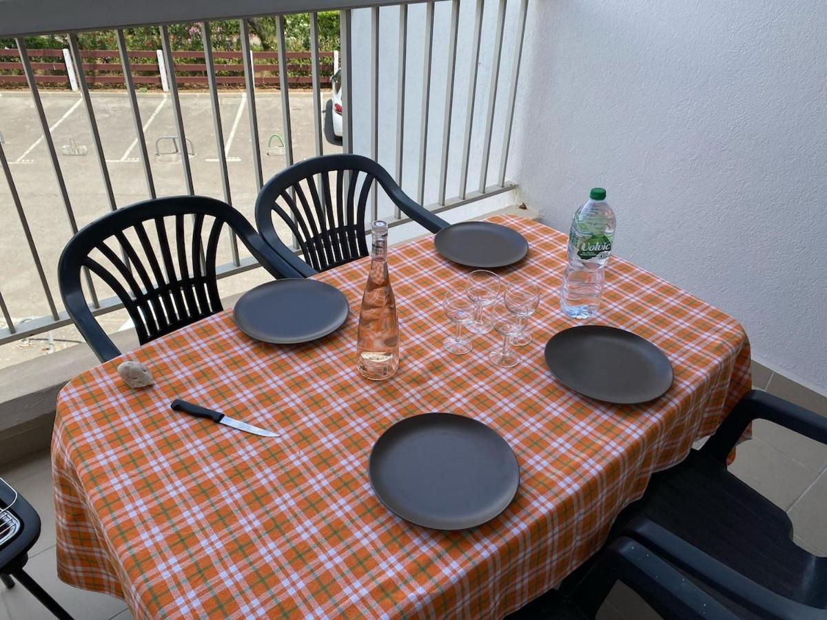 1st Line Modern Studio-private Parking La Grande Motte